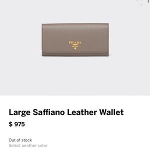 Large Saffiano Leather wallet Clay Gray color